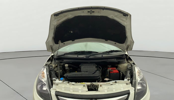 2015 Maruti Swift Dzire ZXI, Petrol, Manual, 1,05,566 km, Open Bonet