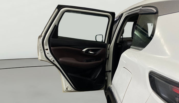 2022 Maruti Grand Vitara ZETA SMART HYBRID, Petrol, Manual, 1,13,106 km, LHS Rear Door