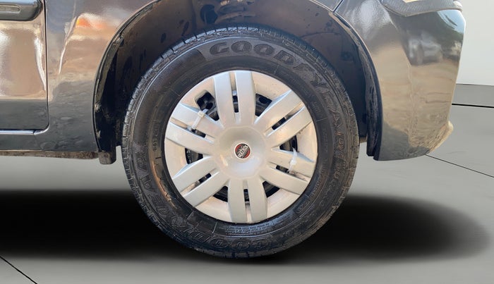 2022 Maruti Alto LXI O, Petrol, Manual, 65,099 km, Right Front Wheel