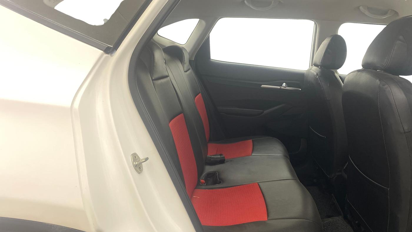 2020 KIA SELTOS HTX 1.5 PETROL, Petrol, Manual, 93,605 km, Right Side Rear Door Cabin