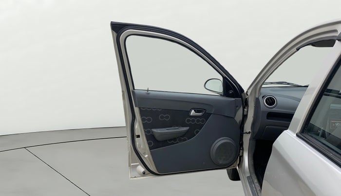 2016 Maruti Alto 800 LXI, Petrol, Manual, 87,320 km, LHS Front Door
