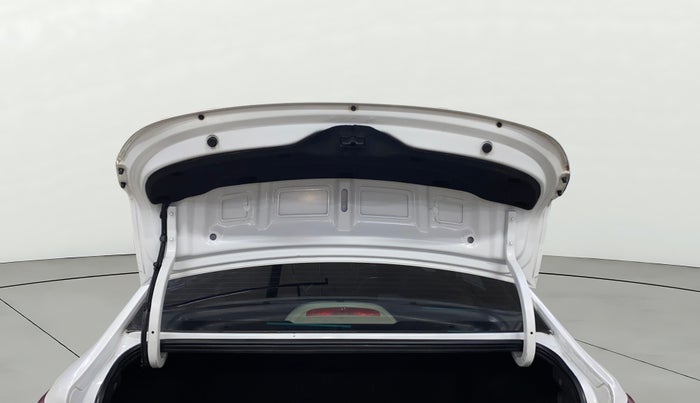 2022 Hyundai Verna SX (O)1.5 VTVT, Petrol, Manual, 45,558 km, Boot Door Open