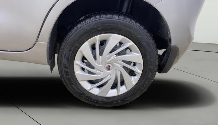 2017 Maruti Baleno DELTA PETROL 1.2, Petrol, Manual, 42,373 km, Left Rear Wheel