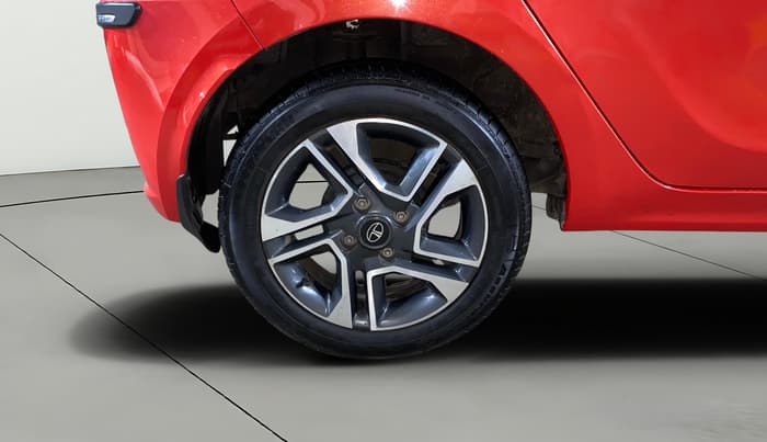 2024 Tata Tiago XZ PLUS PETROL, Petrol, Manual, 8,146 km, Right Rear Wheel