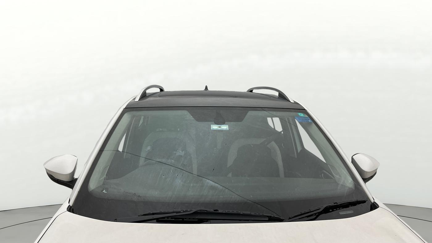 2024 Volkswagen TAIGUN GT PLUS 1.5 TSI DSG, Petrol, Automatic, 19,198 km, Front Windshield
