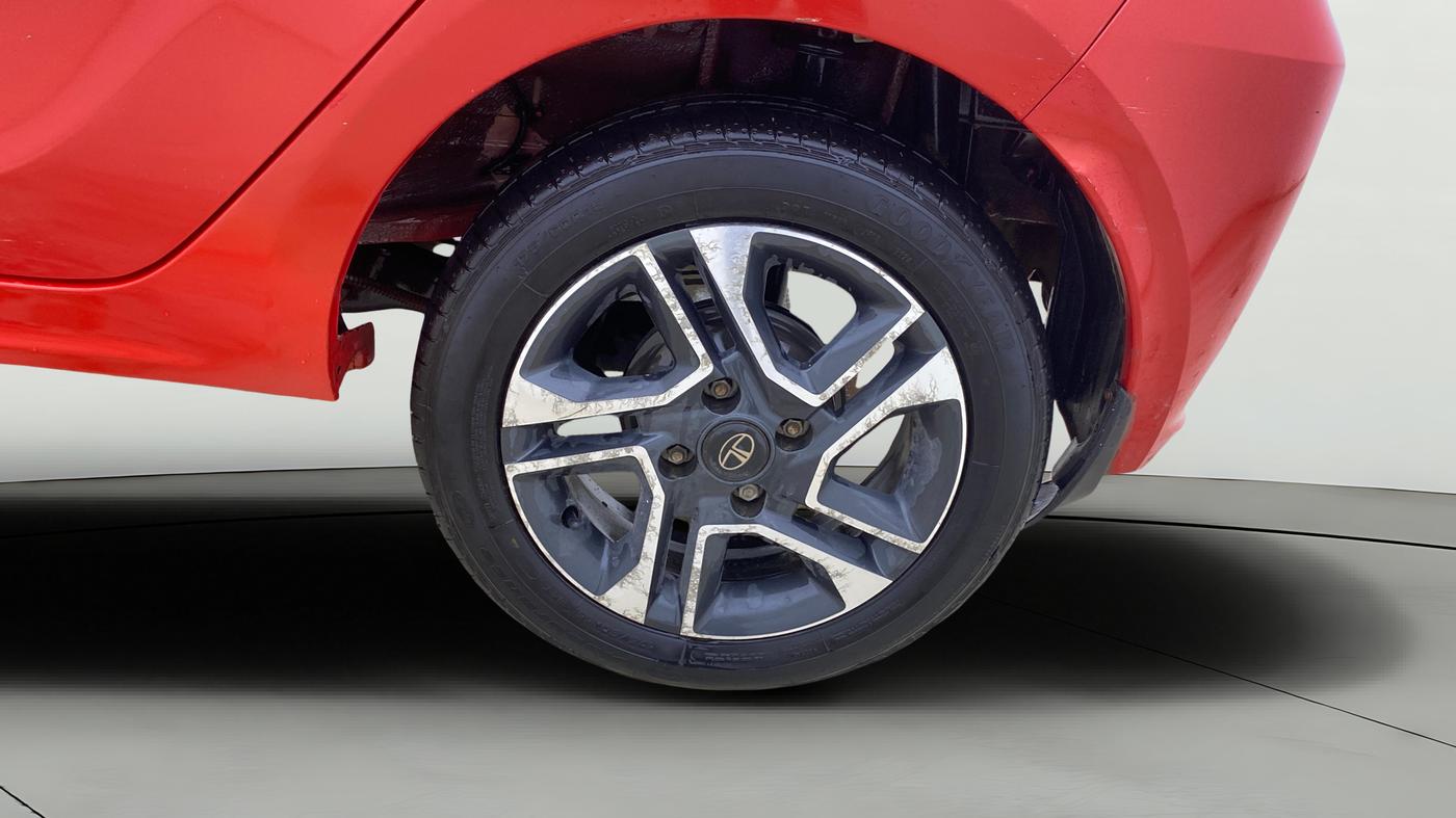 2020 Tata Tiago XZA PLUS PETROL, Petrol, Automatic, 67,446 km, Left Rear Wheel