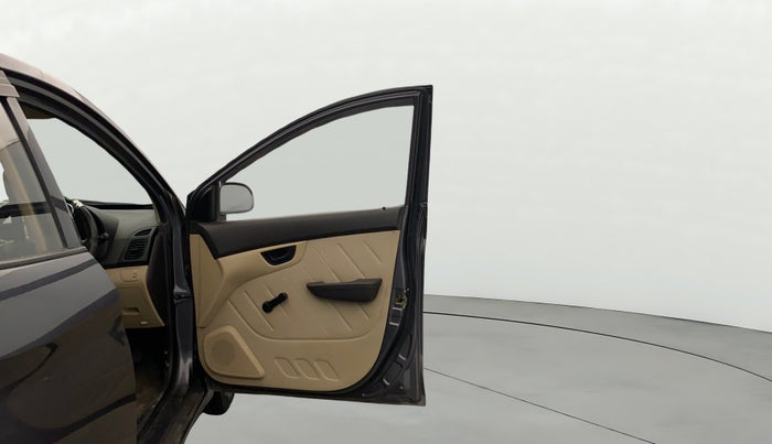 2015 Hyundai Eon D-LITE+, Petrol, Manual, 42,232 km, RHS Front Door