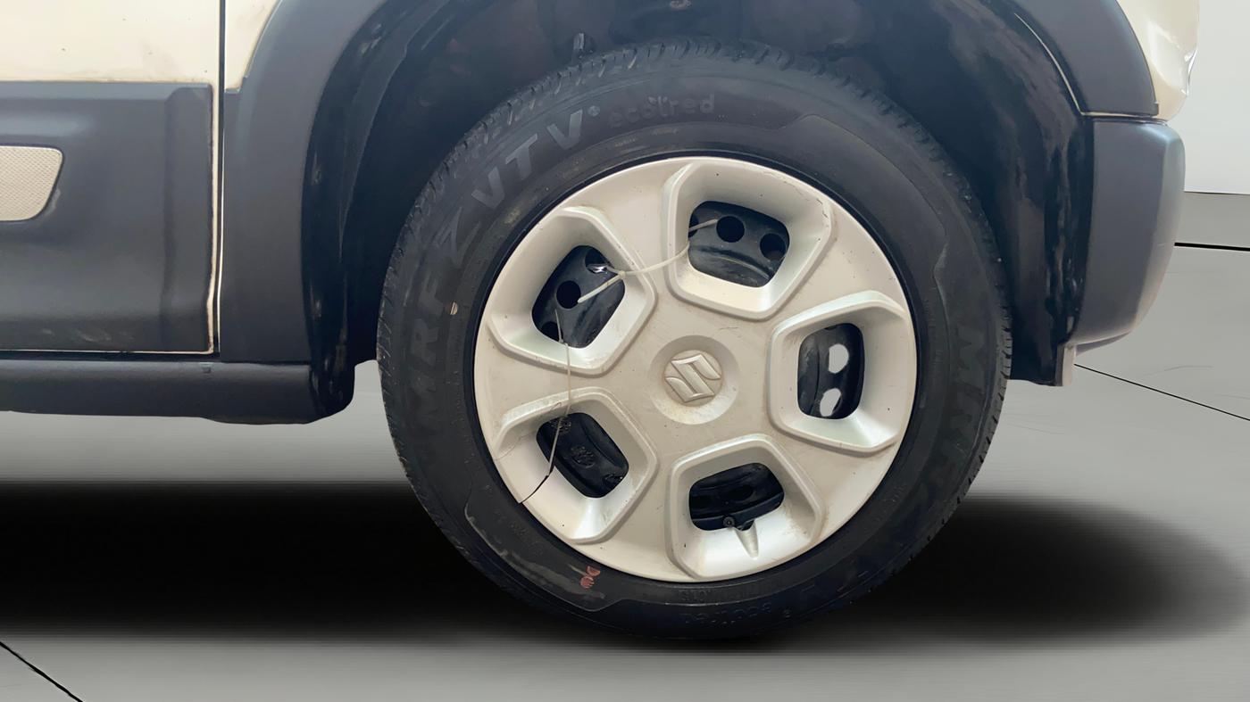 2021 Maruti S PRESSO VXI, Petrol, Manual, 13,777 km, Right Front Wheel