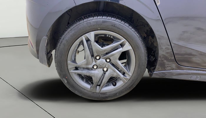 2022 Hyundai NEW I20 SPORTZ 1.2 MT, Petrol, Manual, 50,528 km, Right Rear Wheel