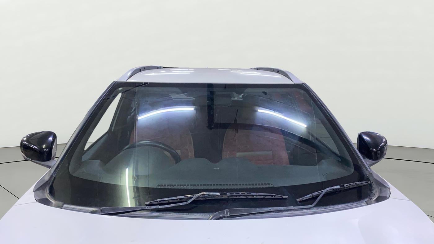 2022 Nissan MAGNITE XV PREMIUM, Petrol, Manual, 13,694 km, Front Windshield