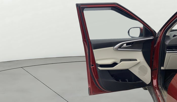 2023 KIA CARENS PRESTIGE PLUS 1.5 PETROL DCT 7 STR, Petrol, Automatic, 4,955 km, LHS Front Door