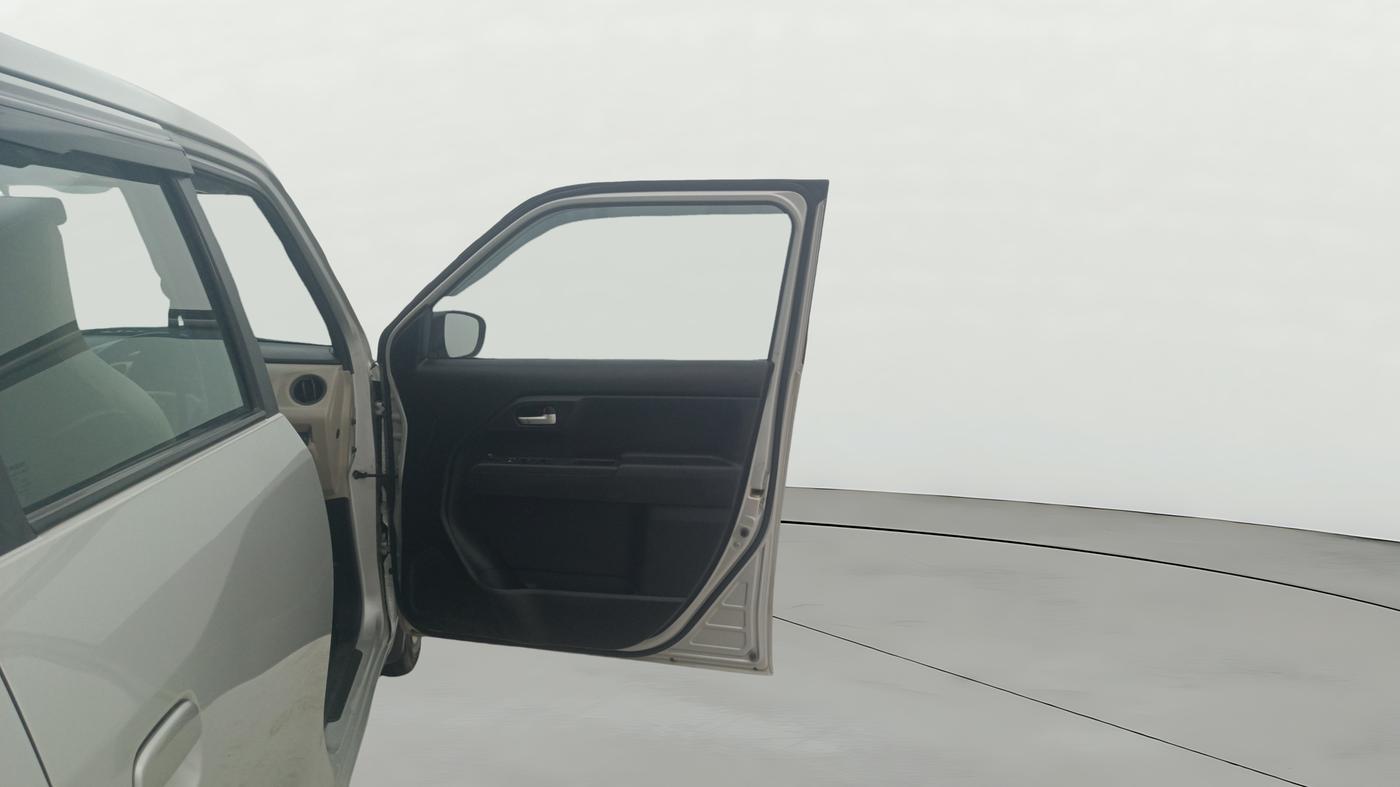2019 Maruti New Wagon-R VXI 1.2 AMT, Petrol, Automatic, 35,723 km, RHS Front Door