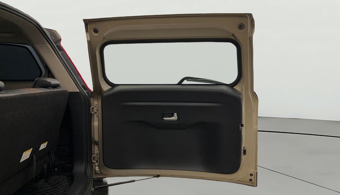 2022 Mahindra SCORPIO-N Z8 L PETROL AT 6 STR, Petrol, Automatic, 82,038 km, Boot Open Zoomed View