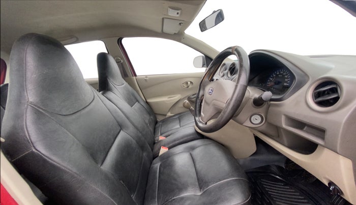 2015 Datsun Go T, Petrol, Manual, 73,582 km, Right Side Front Door Cabin