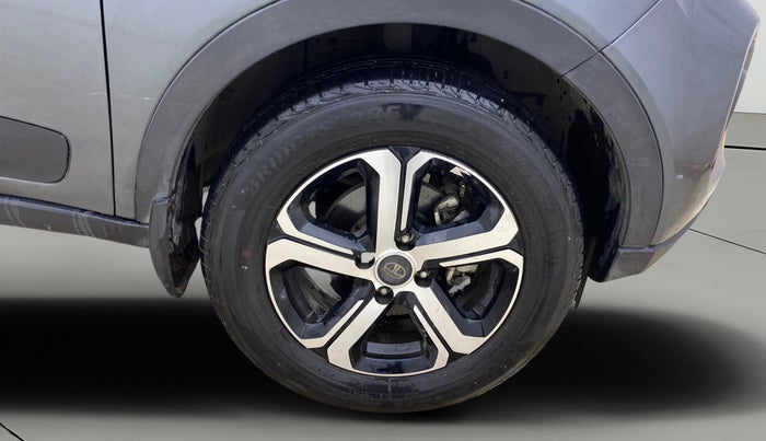 2023 Tata NEXON XZ PLUS PETROL SUNROOF, Petrol, Manual, 24,410 km, Right Front Wheel