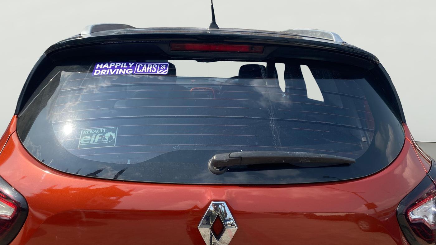 2019 Renault Captur PLATINE DIESEL DUAL TONE, Diesel, Manual, 55,994 km, Rear Windshield