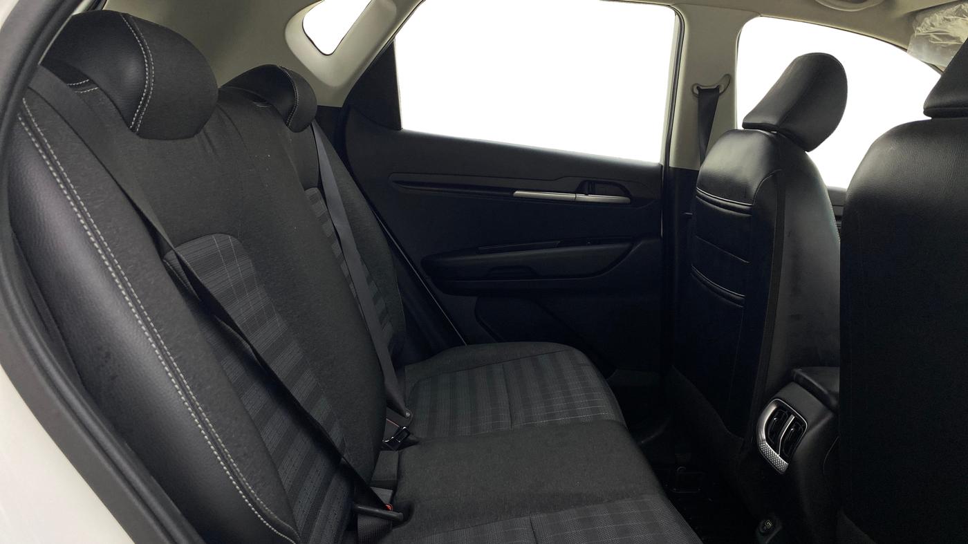 2022 KIA SONET HTK PLUS 1.2, Petrol, Manual, 20,259 km, Right Side Rear Door Cabin