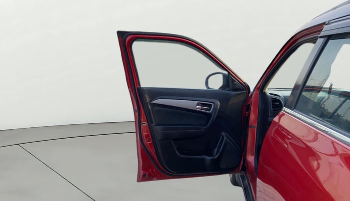 2018 Maruti Vitara Brezza ZDI PLUS AMT, Diesel, Automatic, 1,01,558 km, LHS Front Door