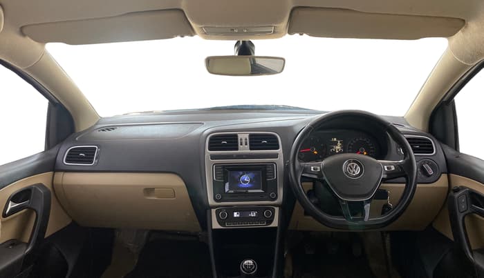 2016 Volkswagen Ameo HIGHLINE1.2L, Petrol, Manual, 41,265 km, Dashboard