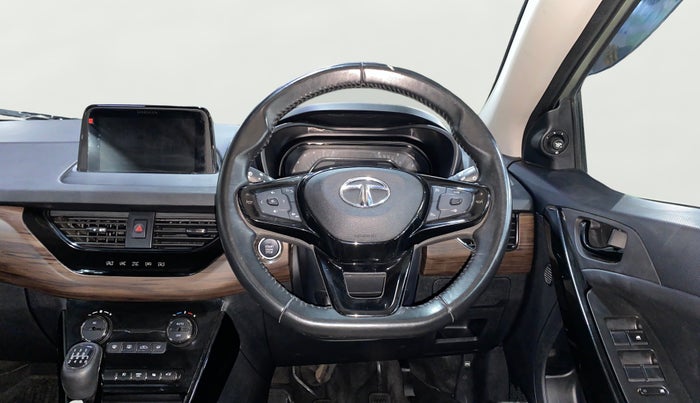 2022 Tata NEXON XZ PLUS (PREMIUM) KAZIRANGA DIESEL, Diesel, Manual, 57,219 km, Steering Wheel Close Up