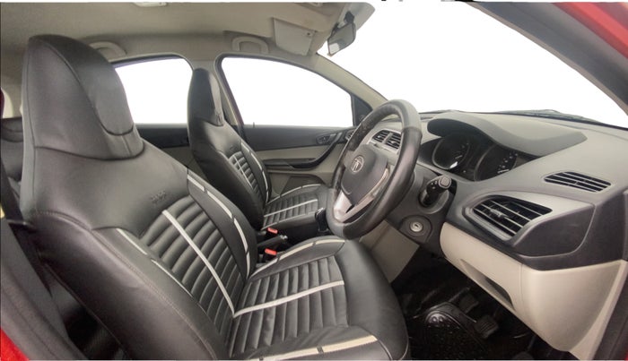 2017 Tata Tiago XM PETROL, Petrol, Manual, 1,04,640 km, Right Side Front Door Cabin