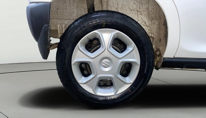 2024 Maruti S PRESSO VXI S-CNG, CNG, Manual, 32,883 km, Right Rear Wheel