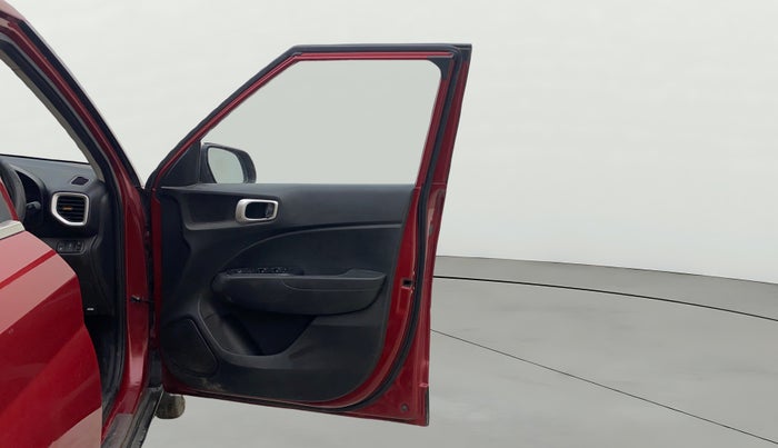 2020 Hyundai VENUE S 1.0 TURBO DCT, Petrol, Automatic, 1,19,717 km, RHS Front Door