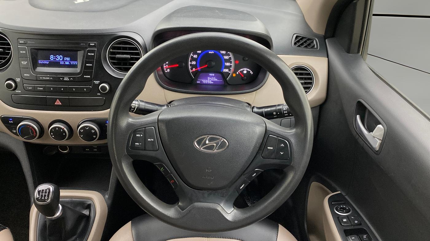 2016 Hyundai Grand i10 SPORTZ 1.2 KAPPA VTVT, Petrol, Manual, 79,998 km, Steering Wheel Close Up