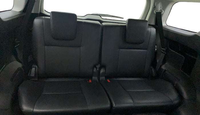 2024 Toyota Fortuner 4X2 MT 2.7 PETROL, Petrol, Manual, 22,651 km, Third Seat Row ( optional )