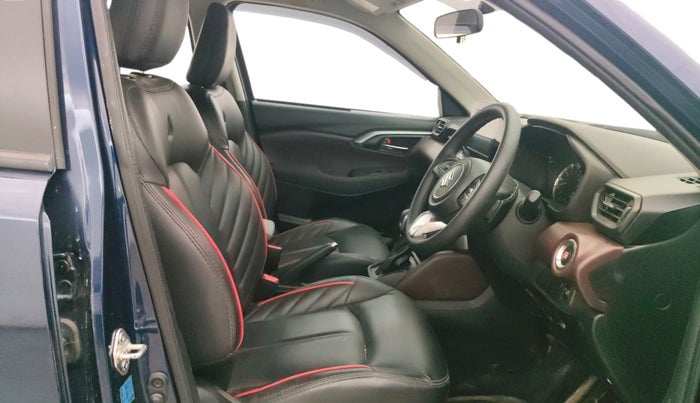 2024 Maruti Grand Vitara DELTA SMART HYBRID AT, Petrol, Automatic, 9,478 km, Right Side Front Door Cabin