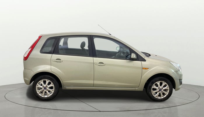 2014 Ford Figo TITANIUM 1.2 PETROL, Petrol, Manual, 18,257 km, Right Side View