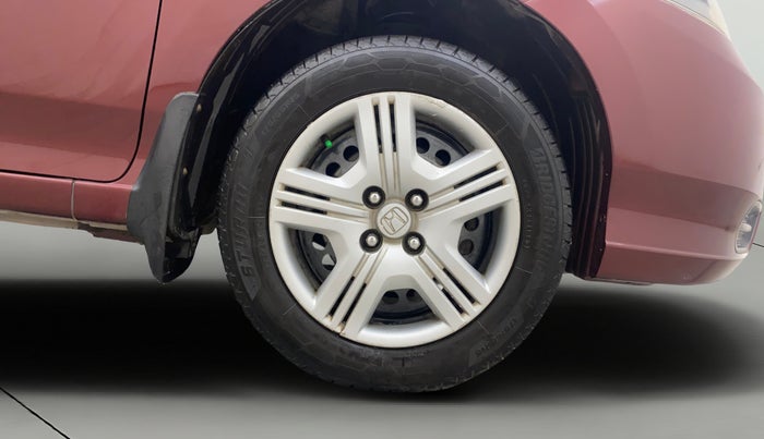 2012 Honda City 1.5L I-VTEC E MT, Petrol, Manual, 1,07,320 km, Right Front Wheel