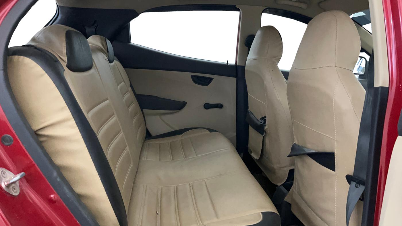 2014 Hyundai Eon ERA +, Petrol, Manual, 37,879 km, Right Side Rear Door Cabin