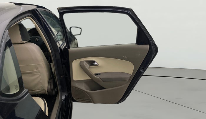 2014 Skoda Rapid ELEGANCE 1.6 MPI MT, Petrol, Manual, 51,774 km, RHS Rear Door