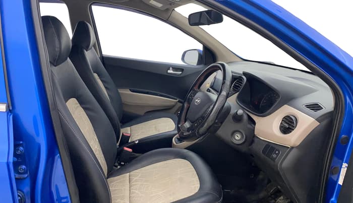 2017 Hyundai Grand i10 SPORTZ U2 1.2 CRDI, Diesel, Manual, 1,20,787 km, Right Side Front Door Cabin