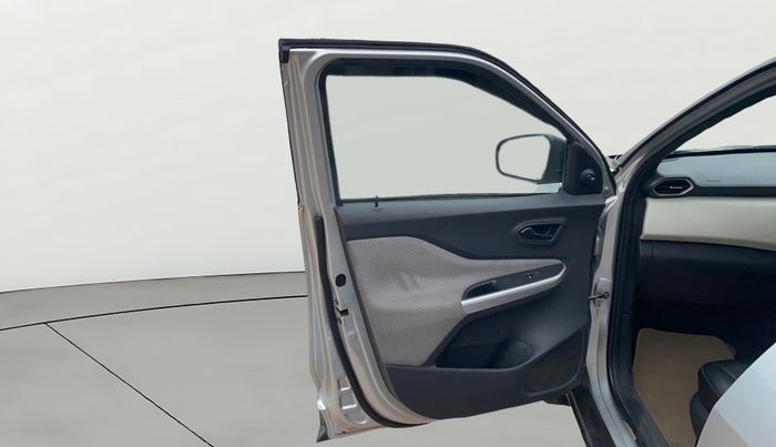 2023 Nissan MAGNITE XE, Petrol, Manual, 51,211 km, LHS Front Door