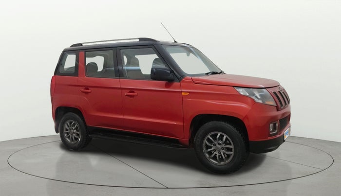 2018 Mahindra TUV300 T10, Diesel, Manual, 93,366 km, Right Front Diagonal