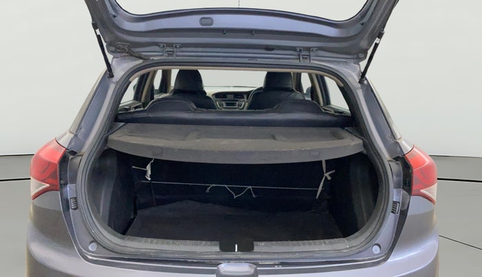 2017 Hyundai Elite i20 SPORTZ 1.2, Petrol, Manual, 79,297 km, Boot Open Zoomed View