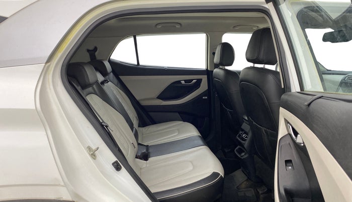 2020 Hyundai Creta SX (O) AT 1.5 DIESEL, Diesel, Automatic, 68,723 km, Right Side Rear Door Cabin