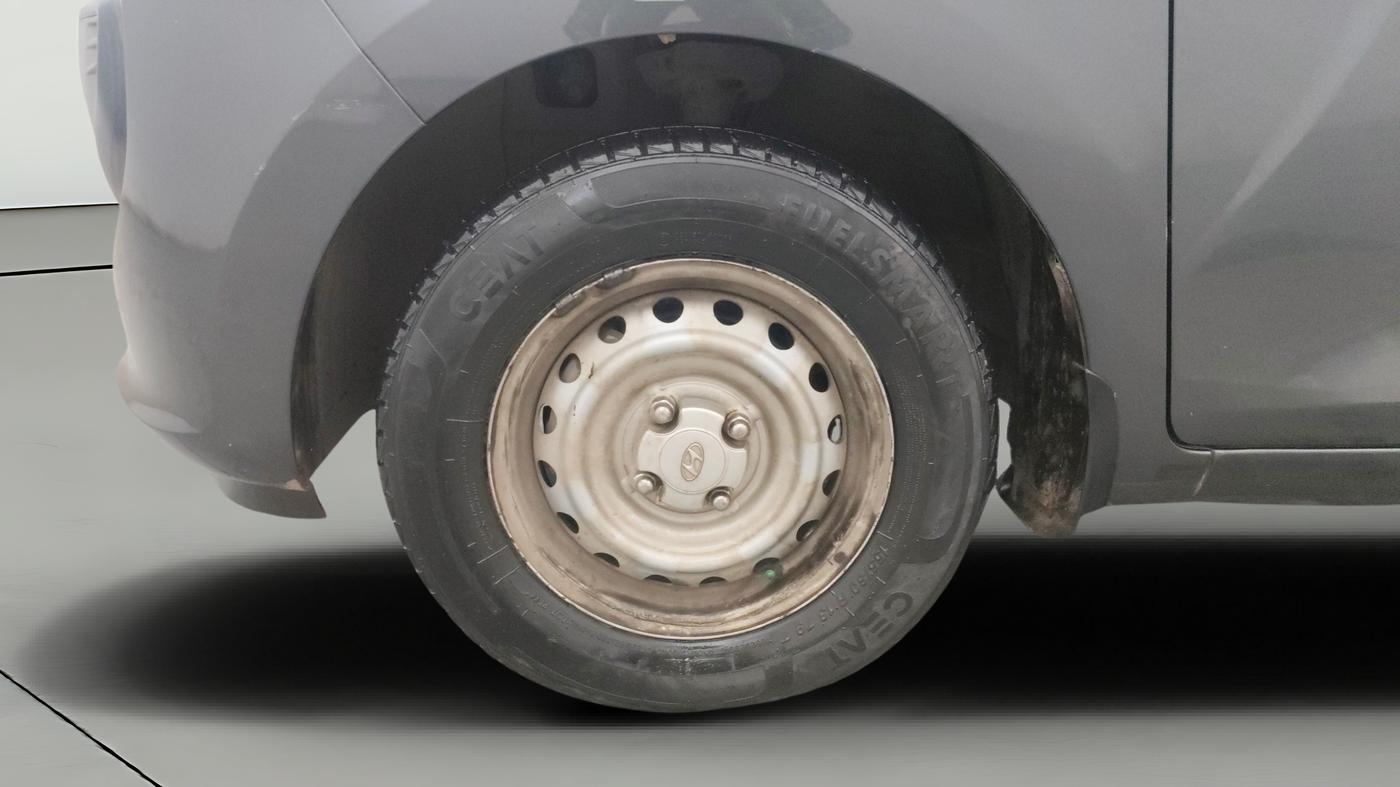 2022 Hyundai NEW SANTRO SPORTZ EXECUTIVE MT CNG, CNG, Manual, 28,407 km, Left Front Wheel