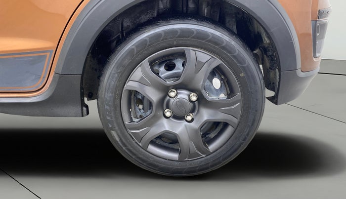 2018 Ford FREESTYLE TREND 1.2 PETROL, Petrol, Manual, 42,255 km, Left Rear Wheel