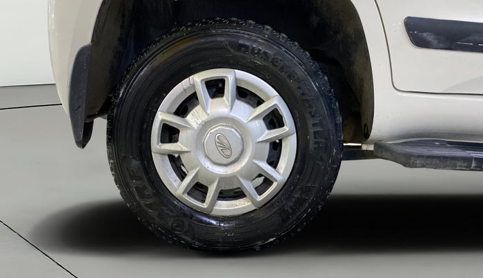 2018 Mahindra TUV300 T6 PLUS, Diesel, Manual, 57,016 km, Right Rear Wheel