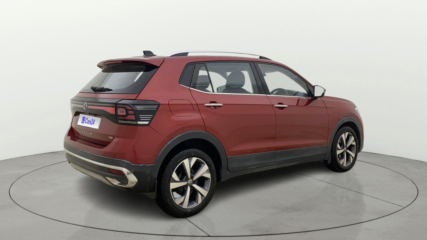 2022 Volkswagen TAIGUN TOPLINE 1.0 TSI AT, Petrol, Automatic, 44,705 km, Right Back Diagonal