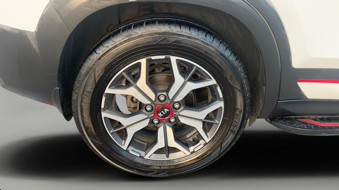 2019 KIA SELTOS GTX PLUS AT 1.5 DIESEL, Diesel, Automatic, 84,492 km, Right Rear Wheel