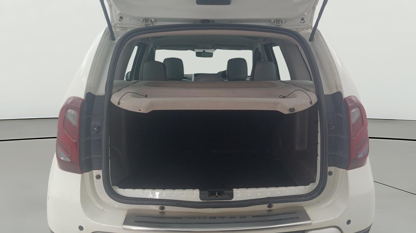 2016 Renault Duster 85 PS RXZ DIESEL, Diesel, Manual, 1,32,712 km, Boot Open Zoomed View
