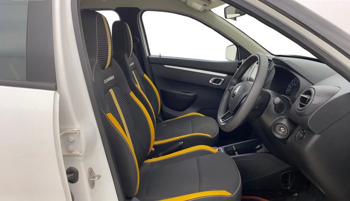 2023 Renault Kwid CLIMBER AMT 1.0, Petrol, Automatic, 18,332 km, Right Side Front Door Cabin