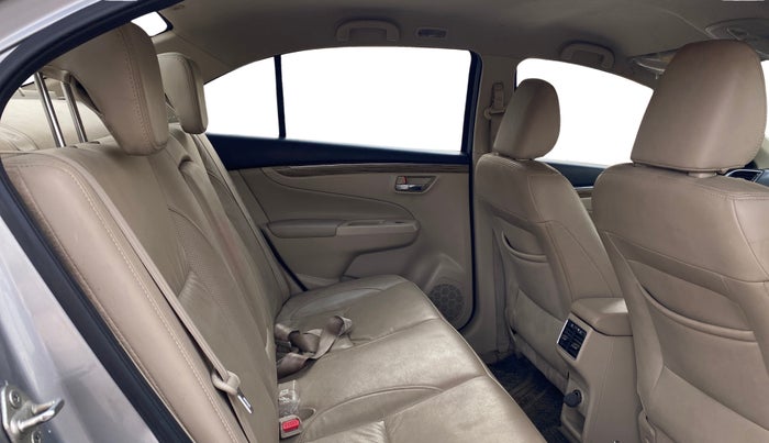 2019 Maruti Ciaz ALPHA 1.5 SHVS PETROL, CNG, Manual, 47,590 km, Right Side Rear Door Cabin