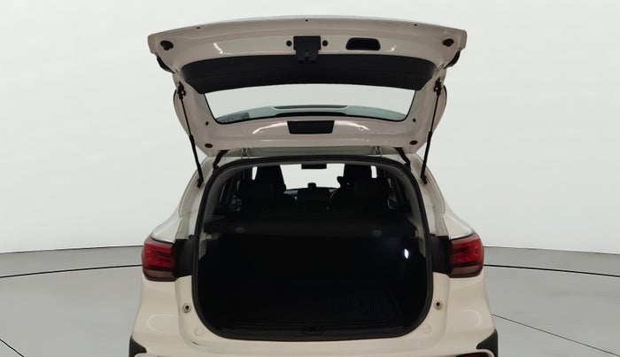 2022 MG ASTOR  SHARP 1.5 MT IVORY , Petrol, Manual, 63,172 km, Boot Door Open