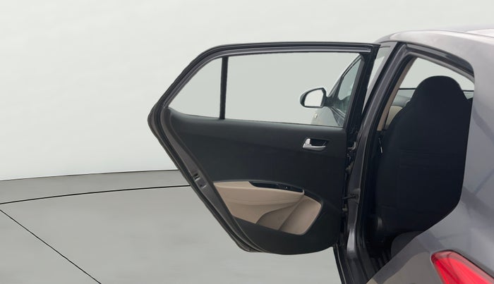 2017 Hyundai Grand i10 SPORTZ 1.2 KAPPA VTVT, Petrol, Manual, 85,127 km, LHS Rear Door