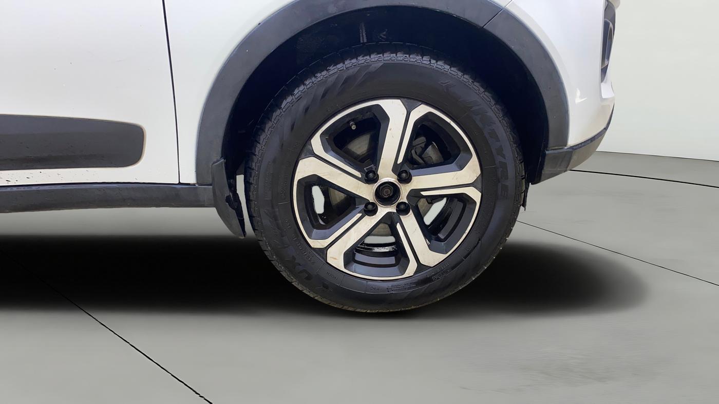 2021 Tata NEXON XZ PLUS PETROL, Petrol, Manual, 65,887 km, Right Front Wheel